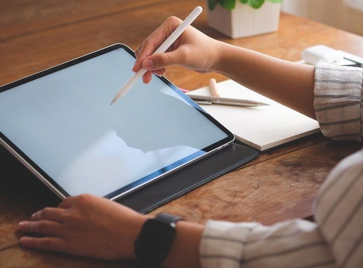 Jak działa tablet graficzny – zasada działania w praktyce