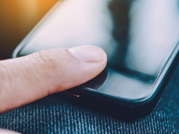 Sony Xperia XA – co warto wiedzieć o modelu F3111?